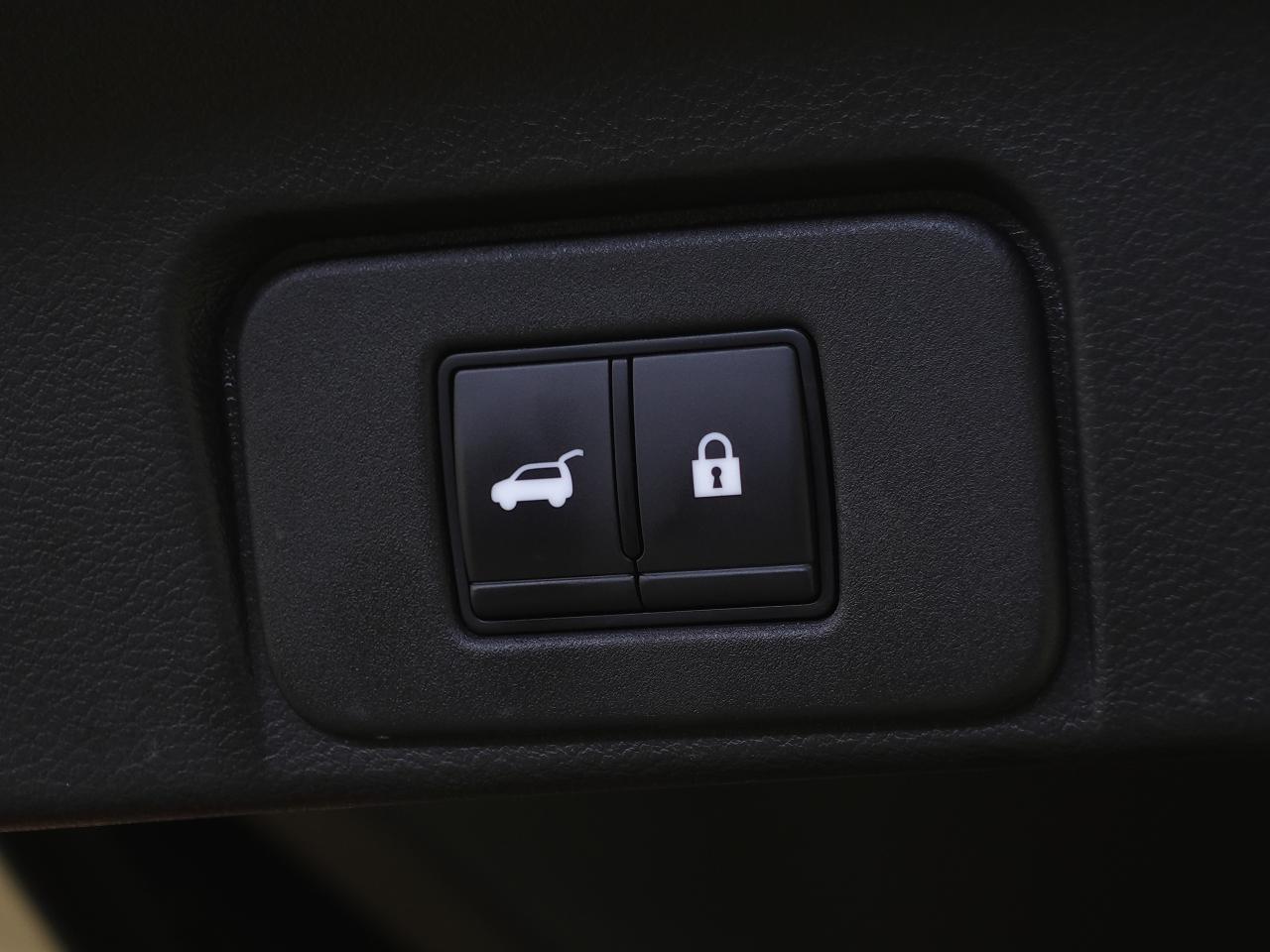 2023 Nissan Rogue SV MIDNIGHT | AWD | Sunroof | Leather | CarPlay