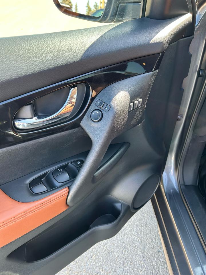 2020 Nissan Rogue AWD S - Photo #11