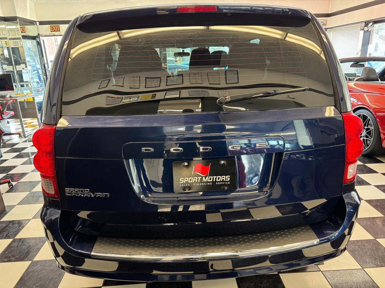 2017 Dodge Grand Caravan Canada Value PKG+A/C+CLEAN CARFAX+ACCIDENT FREE Photo