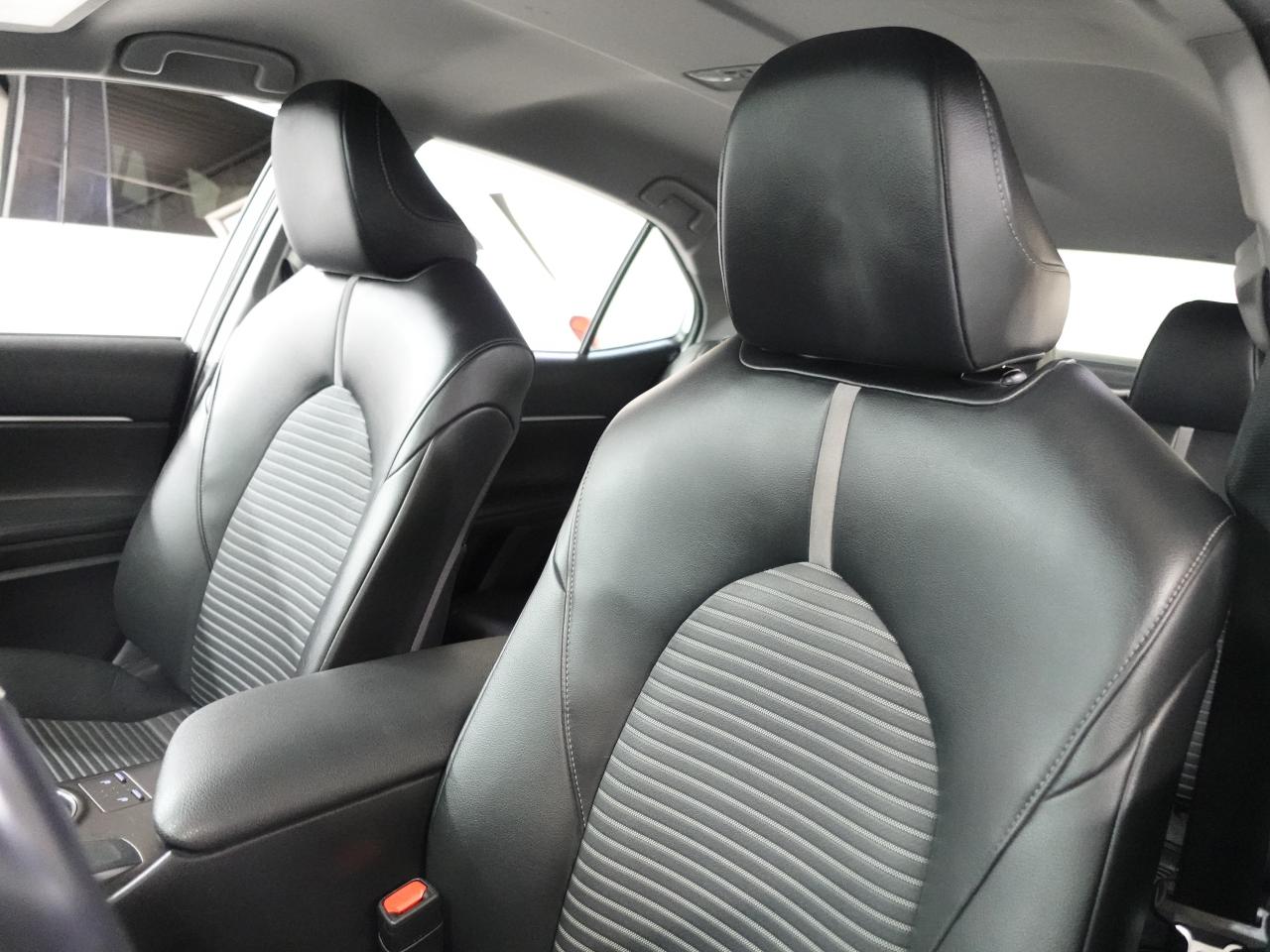 2023 Toyota Camry SE | Leather | LaneDep | Heated Seats | CarPlay Photo