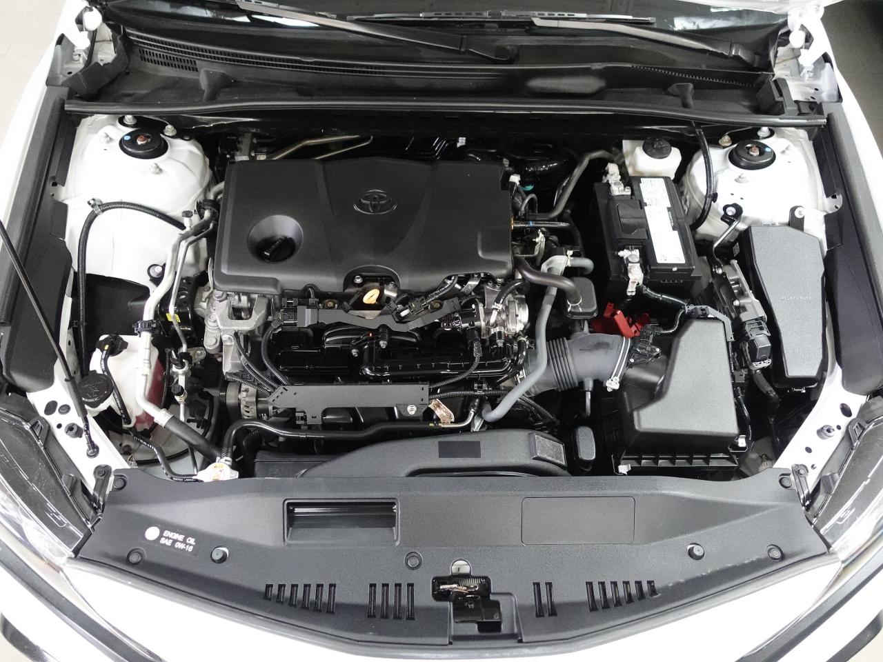 2023 Toyota Camry SE | Leather | LaneDep | Heated Seats | CarPlay Photo