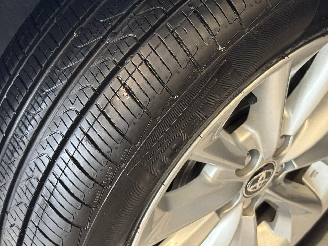 2020 Toyota Corolla LE Upgrade+New Tires+Brakes+One Owner+CLEAN CARFAX Photo