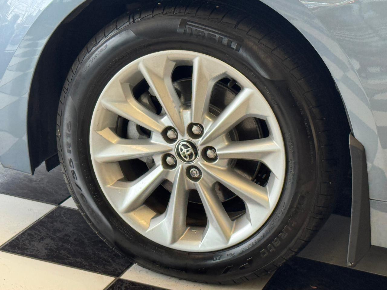 2020 Toyota Corolla LE Upgrade+New Tires+Brakes+One Owner+CLEAN CARFAX Photo