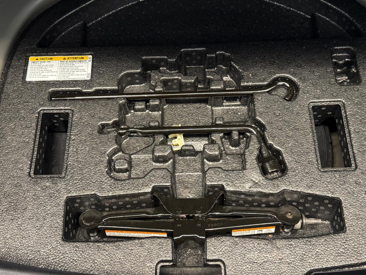 2020 Toyota Corolla LE Upgrade+New Tires+Brakes+One Owner+CLEAN CARFAX Photo