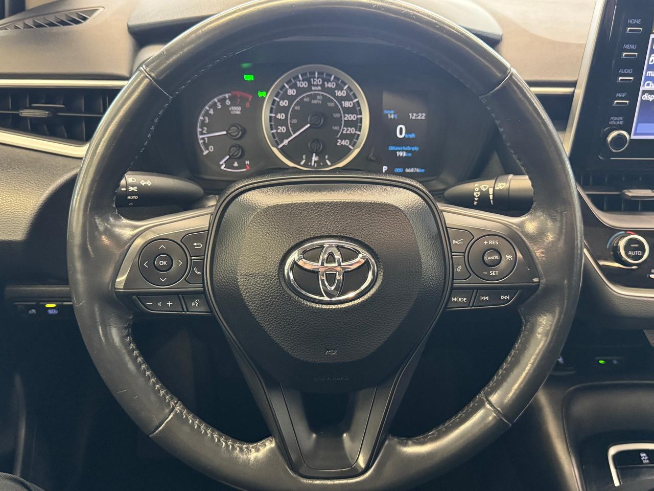 2020 Toyota Corolla LE Upgrade+New Tires+Brakes+One Owner+CLEAN CARFAX Photo