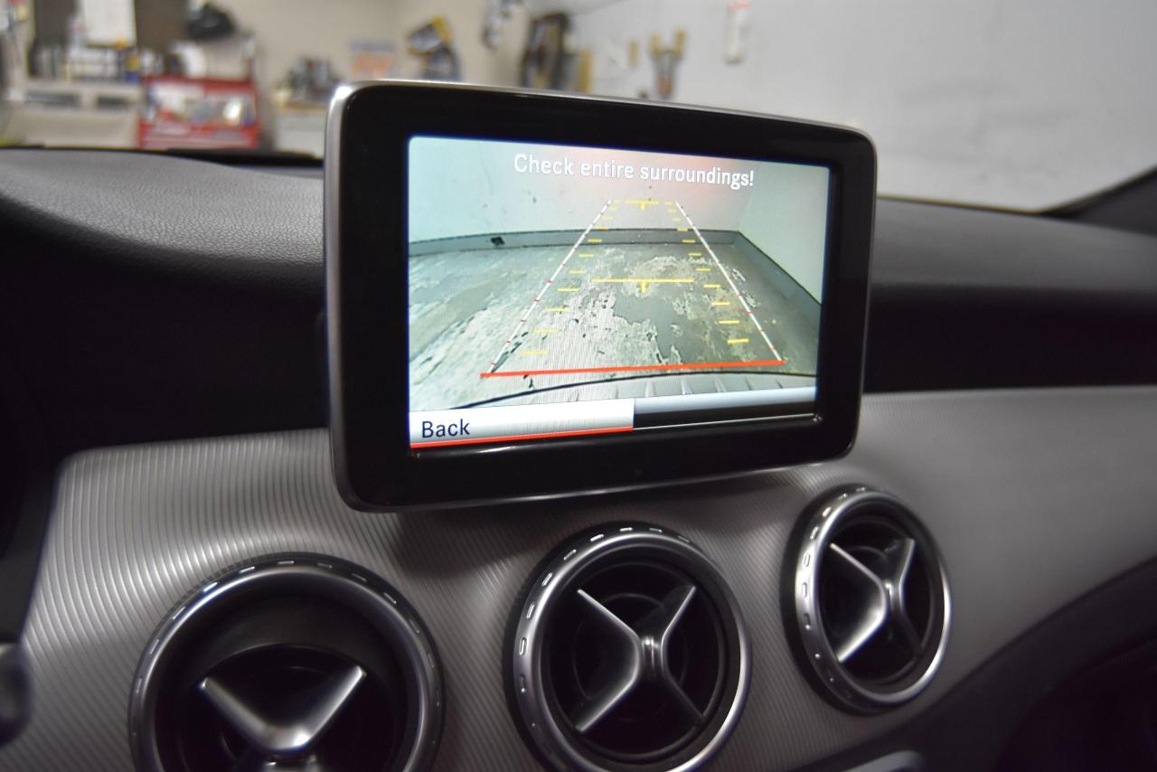 2015 Mercedes-Benz GLA 4MATIC 4dr GLA 250 - Photo #18