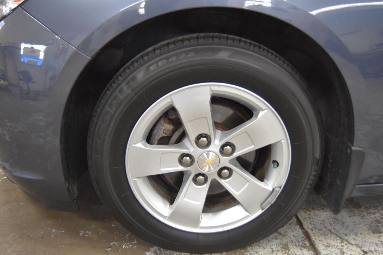 2015 Chevrolet Malibu LT - Photo #8