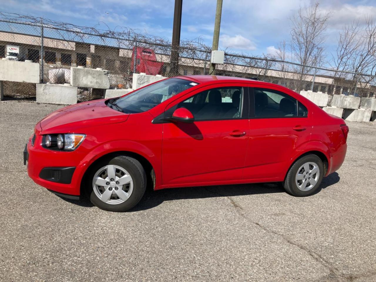 2012 Chevrolet Sonic 4dr Sdn LS Clean CarFax Financing Avail Trades OK! - Photo #6