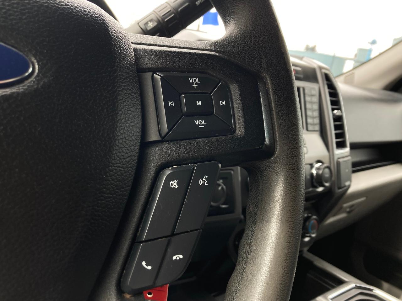 2015 Ford F-150 4WD SUPERCAB 145" XLT - Photo #15