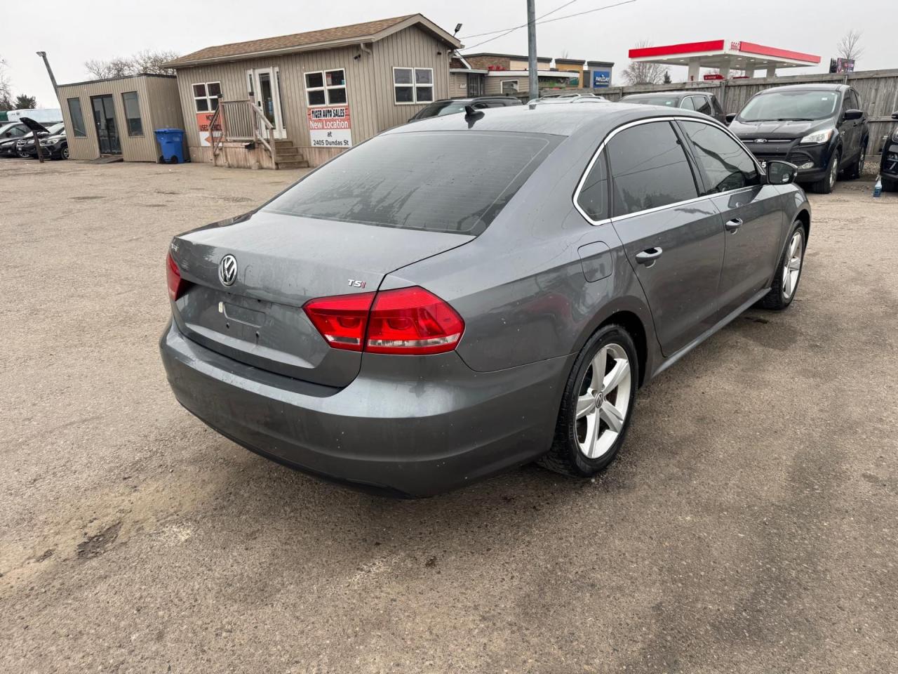 2015 Volkswagen Passat LEATHER, SUNROOF, AUTO, ONLY 183KMS, CERTIFIED - Photo #5
