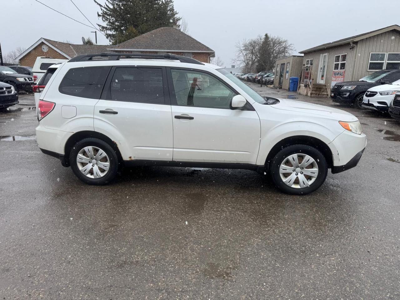 2010 Subaru Forester AS IS, X SPORT, AWD, 4 CYLINDER, DRIVES GREAT - Photo #6