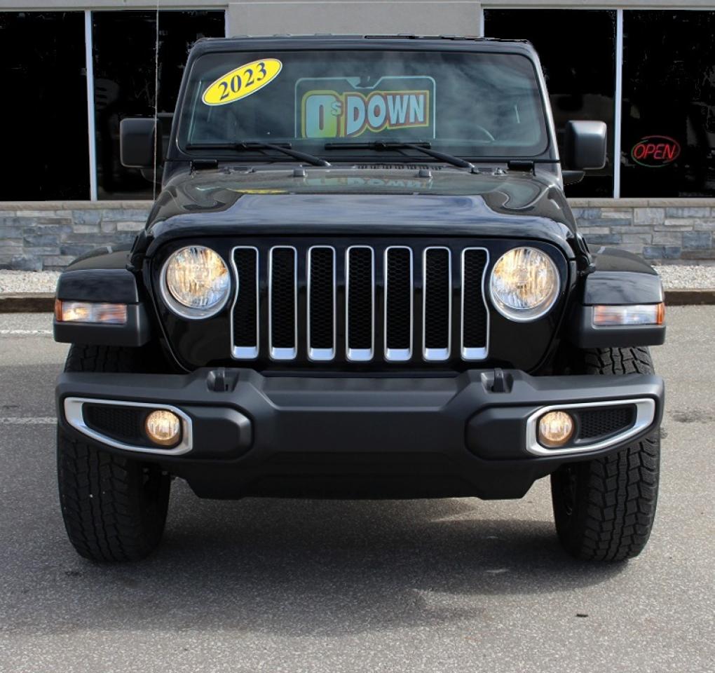 2023 Jeep Wrangler Sahara*4x4*CarPlay*Rear Cam*Navi - Photo #2