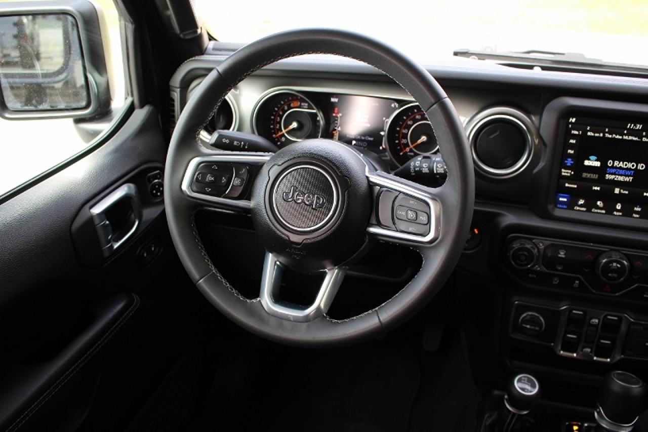 2023 Jeep Wrangler Sahara*4x4*CarPlay*Rear Cam*Navi - Photo #16