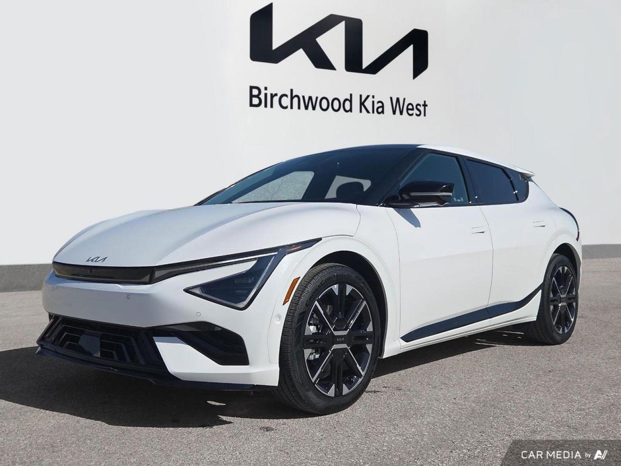 New 2025 Kia EV6 Land with Gt-Line Pkg Leather Seats | Panoramic Sunroof | Smart Cruise for sale in Winnipeg, MB