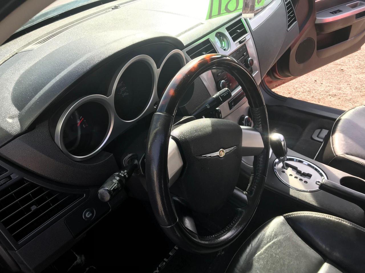 2010 Chrysler Sebring Limited  - Photo #16