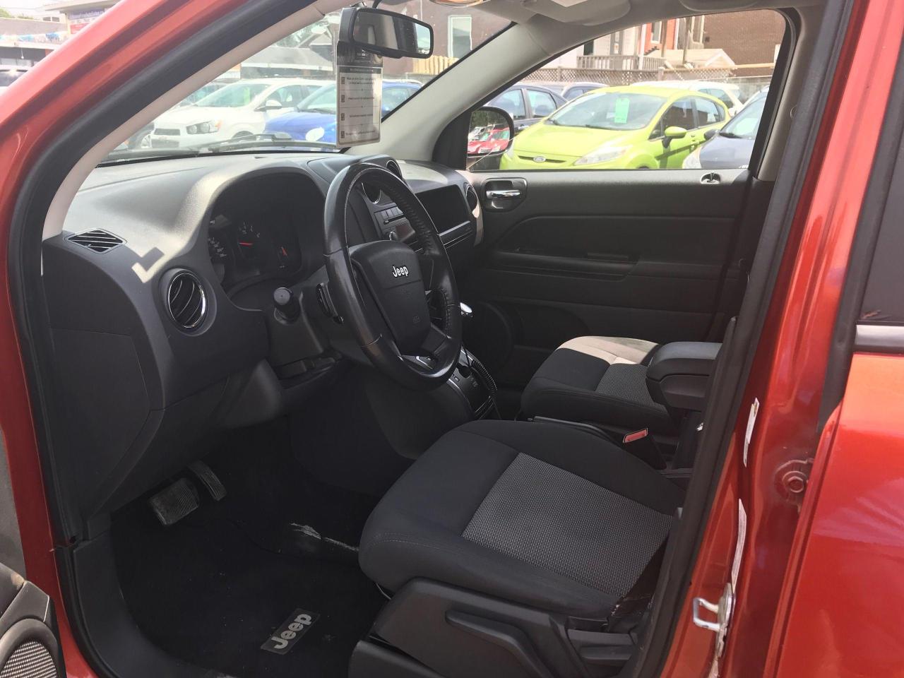 2010 Jeep Compass Nothedition - Photo #3
