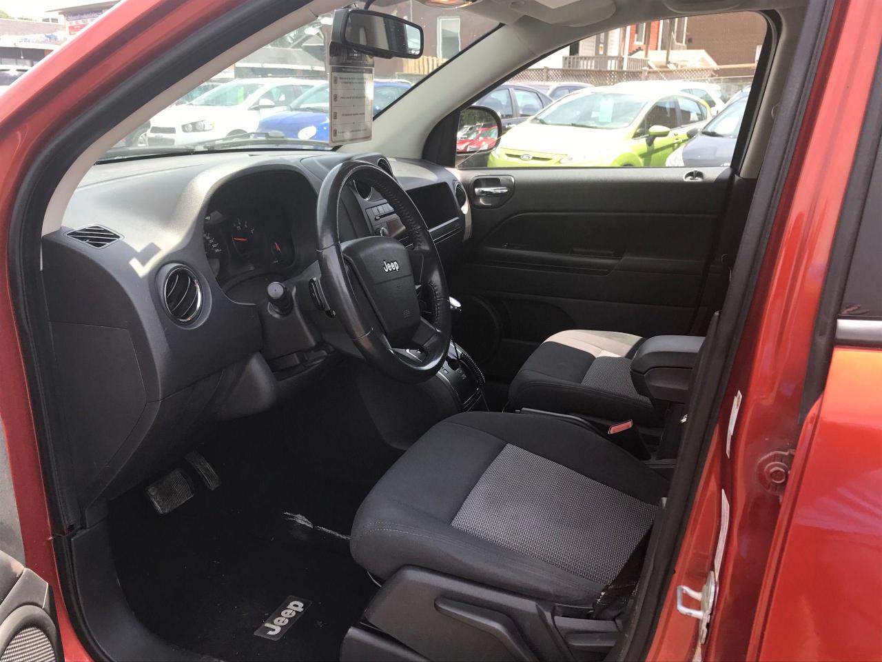 2010 Jeep Compass Nothedition - Photo #4