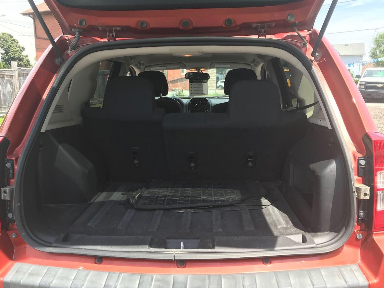 2010 Jeep Compass Nothedition - Photo #12
