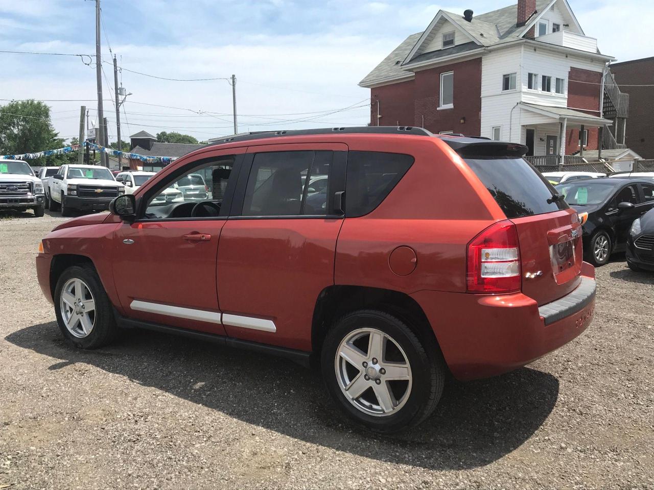 2010 Jeep Compass Nothedition - Photo #16