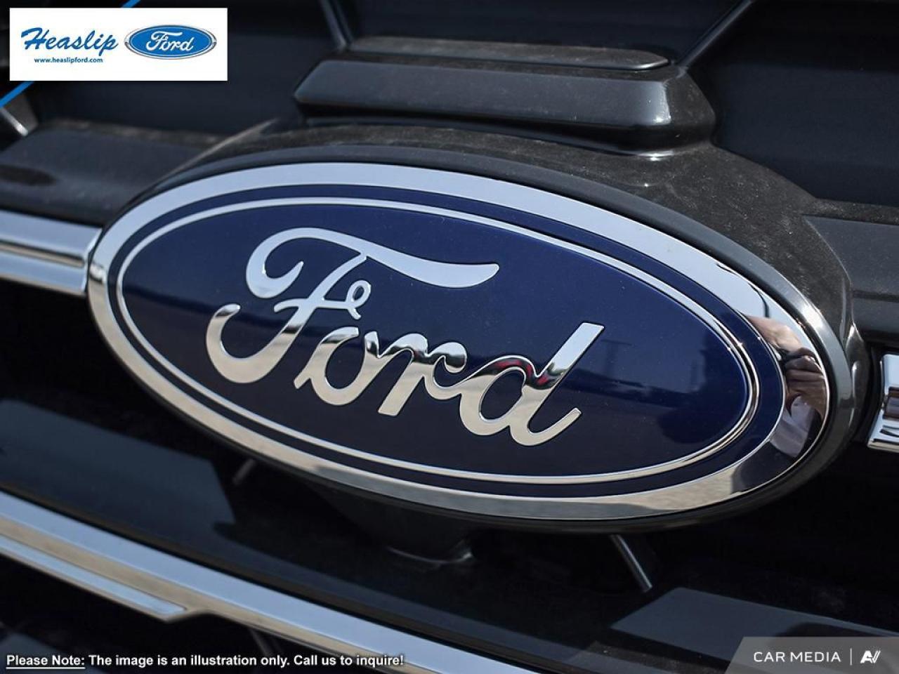 2025 Ford Explorer ACTIVE Photo5