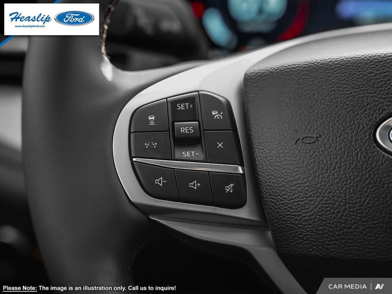 2025 Ford Explorer ACTIVE Photo5