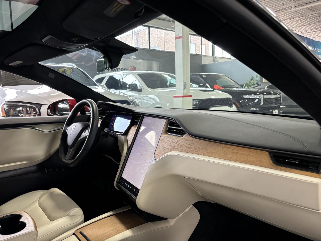2020 Tesla Model S Long Range Plus|AWD|NAV|WOOD|AUTOPILOT|AIRSUSP|+++ - Photo #12
