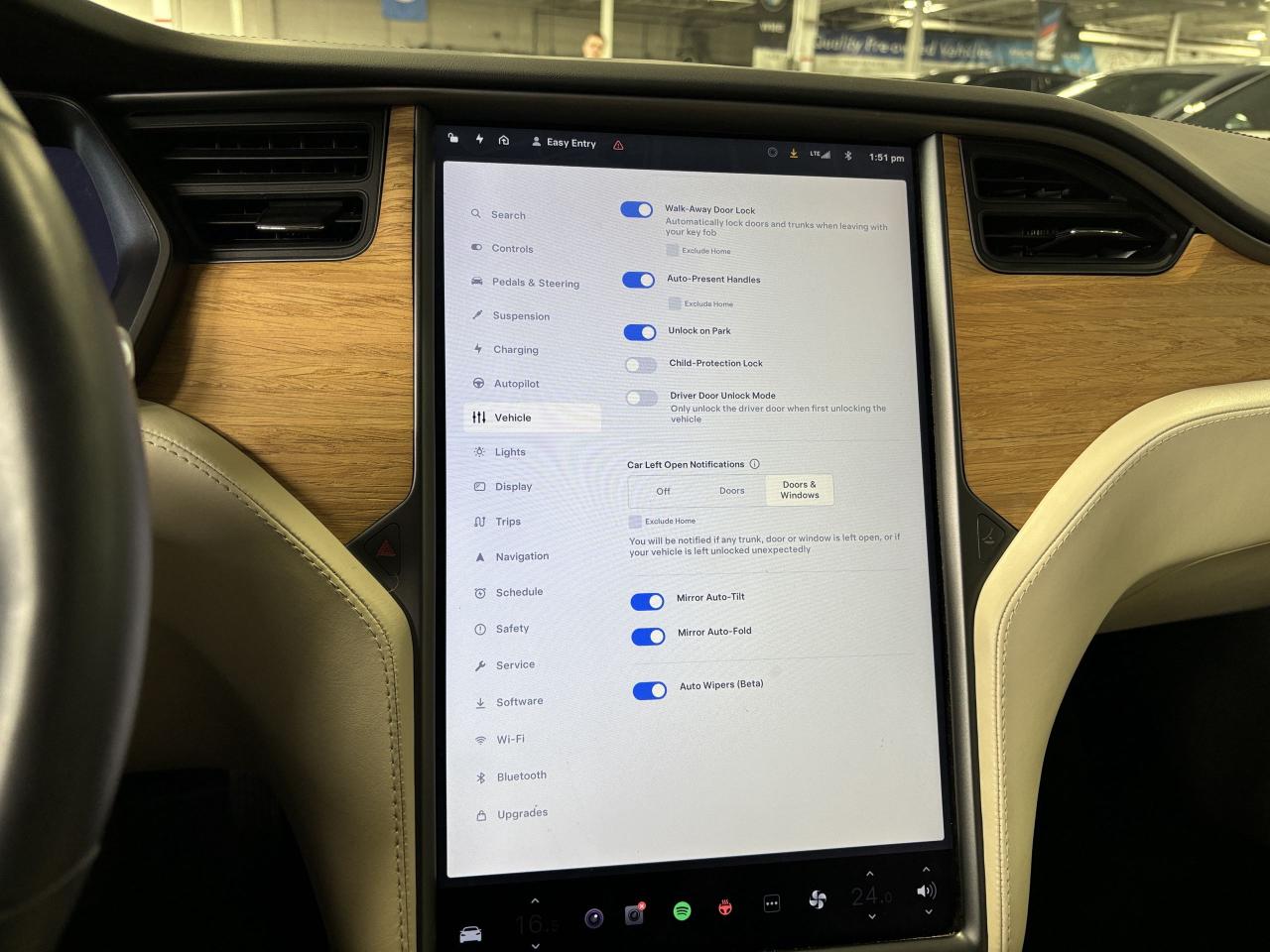 2020 Tesla Model S Long Range Plus|AWD|NAV|WOOD|AUTOPILOT|AIRSUSP|+++ - Photo #27