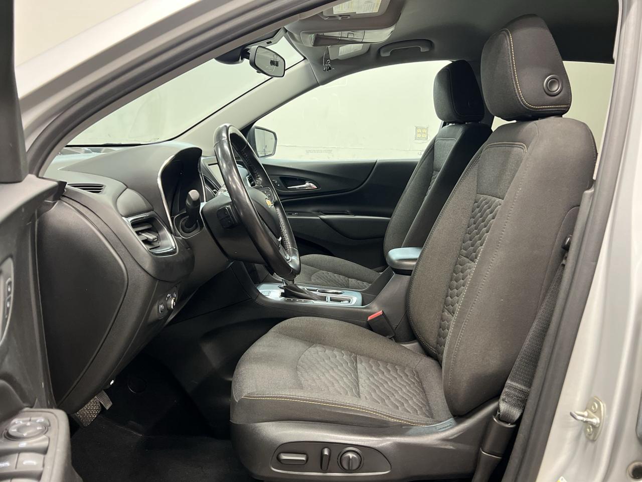 2021 Chevrolet Equinox LT SPORT AWD | LOW KMS! | HTD SEATS | CARPLAY Photo