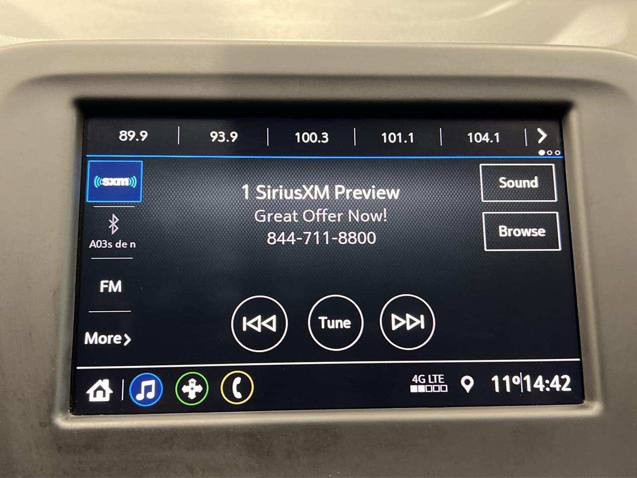 2021 Chevrolet Equinox LT SPORT AWD | LOW KMS! | HTD SEATS | CARPLAY Photo
