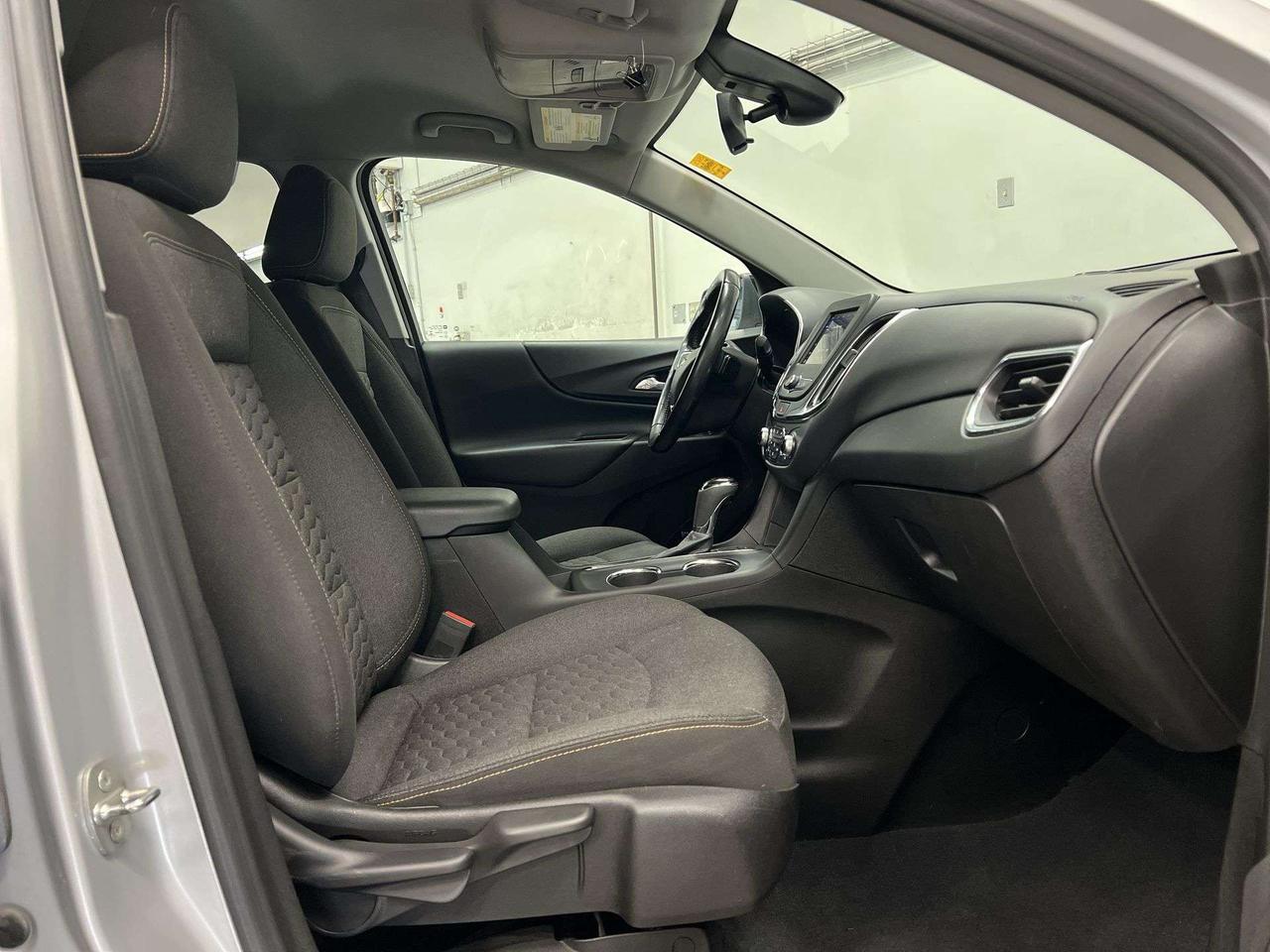 2021 Chevrolet Equinox LT SPORT AWD | LOW KMS! | HTD SEATS | CARPLAY Photo