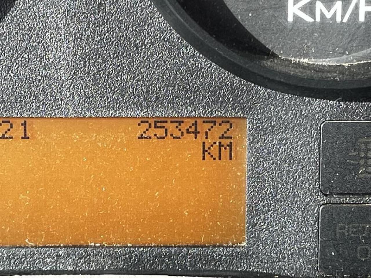 12400737