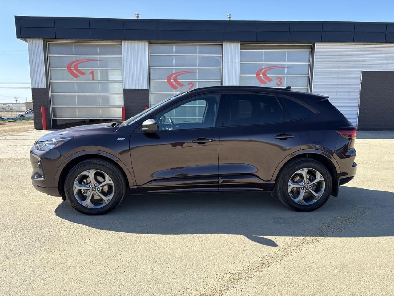 2023 Ford Escape ST-Line Photo5
