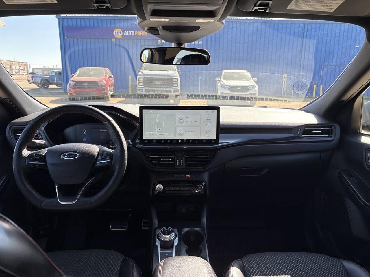2023 Ford Escape ST-Line Photo5