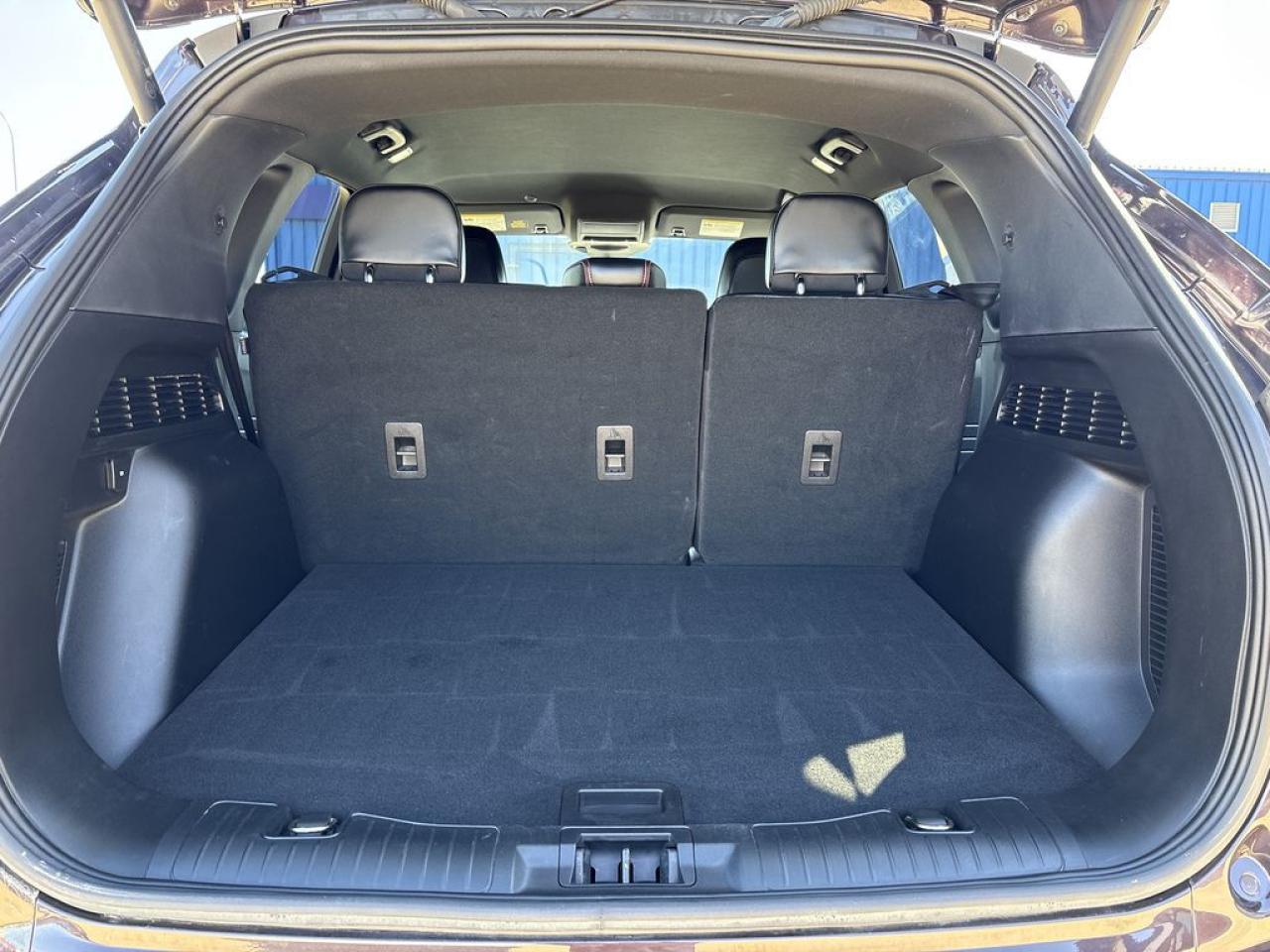 2023 Ford Escape ST-Line Photo5