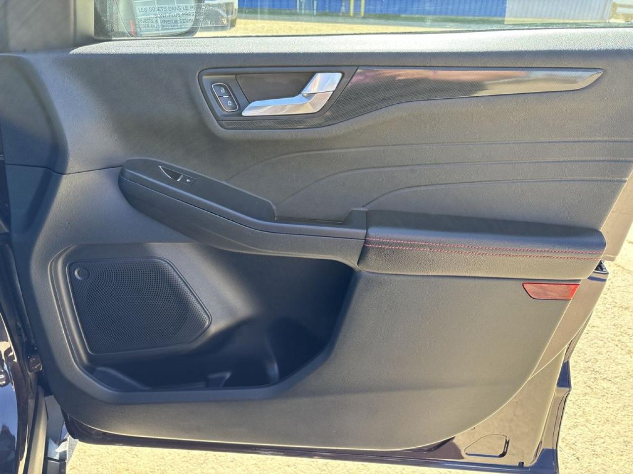 2023 Ford Escape ST-Line Photo5