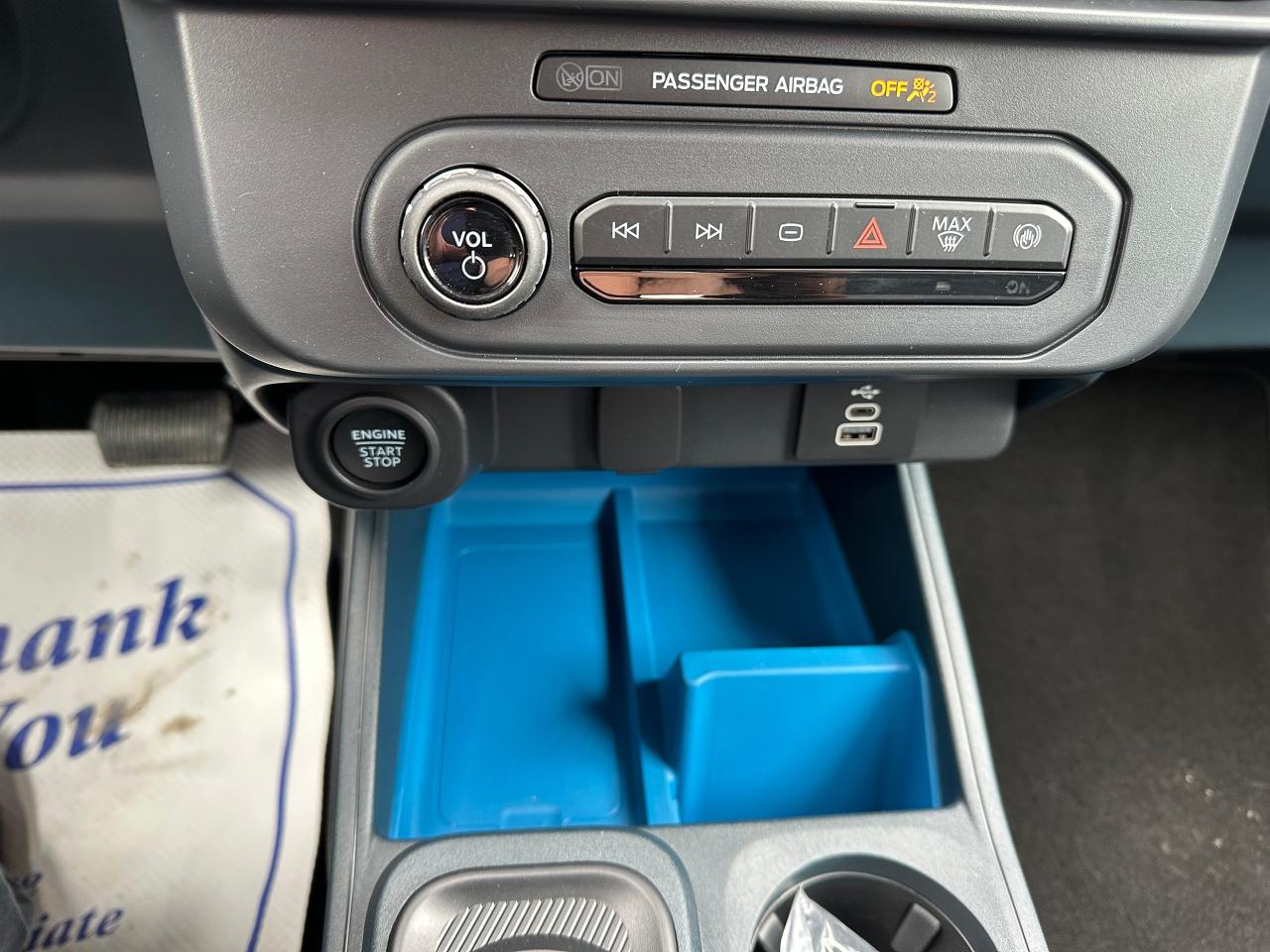 2025 Ford Maverick XLT AWD SuperCrew 302A Photo5