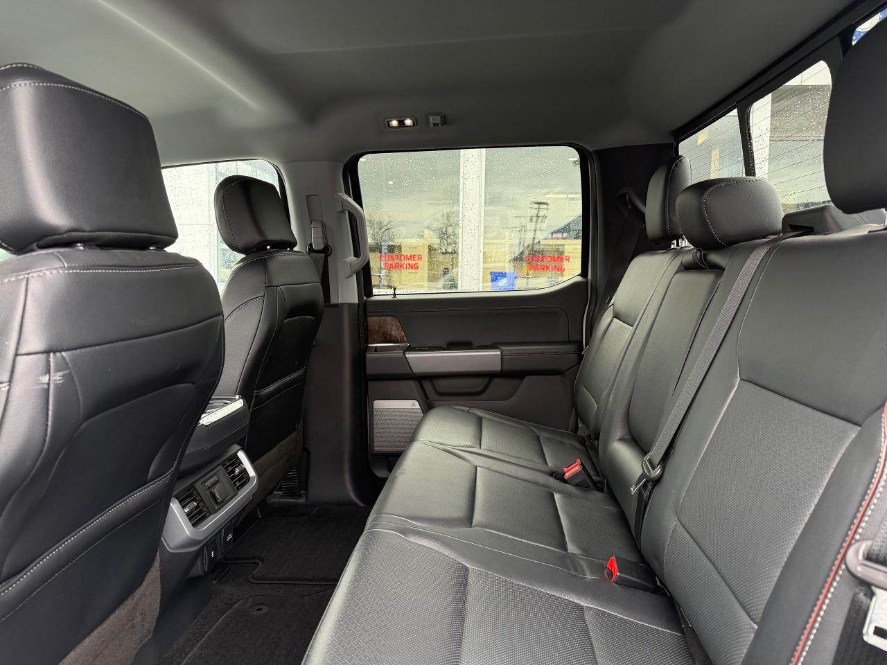 2023 Ford F-150 Lariat Photo5