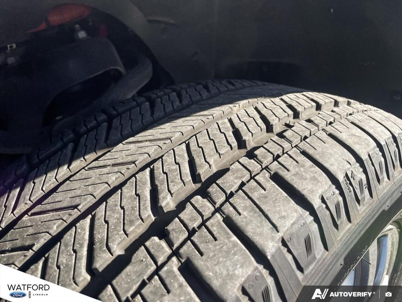 2025 Ford F-150 Hybrid PLATINUM Photo