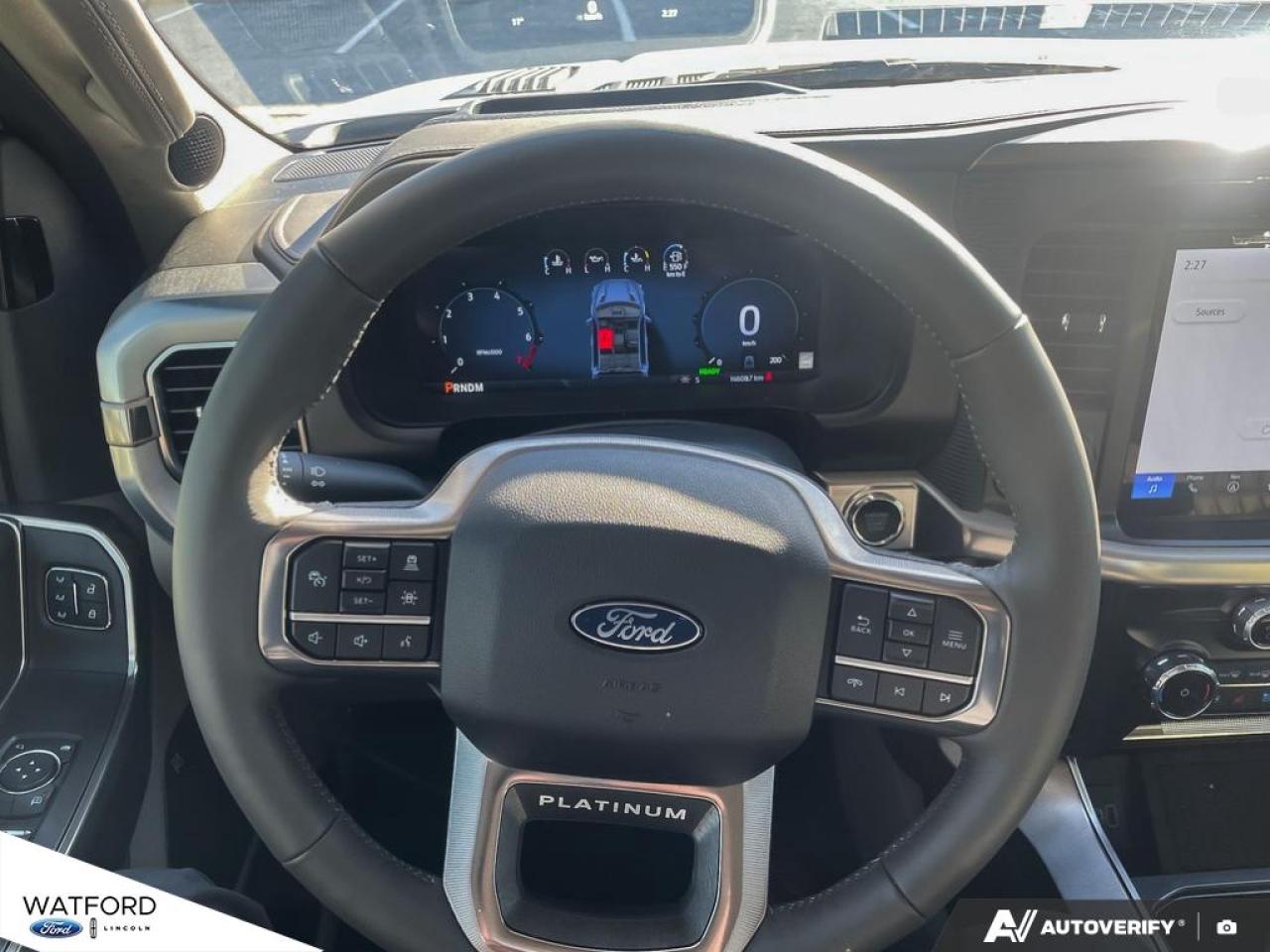 2025 Ford F-150 Hybrid PLATINUM Photo