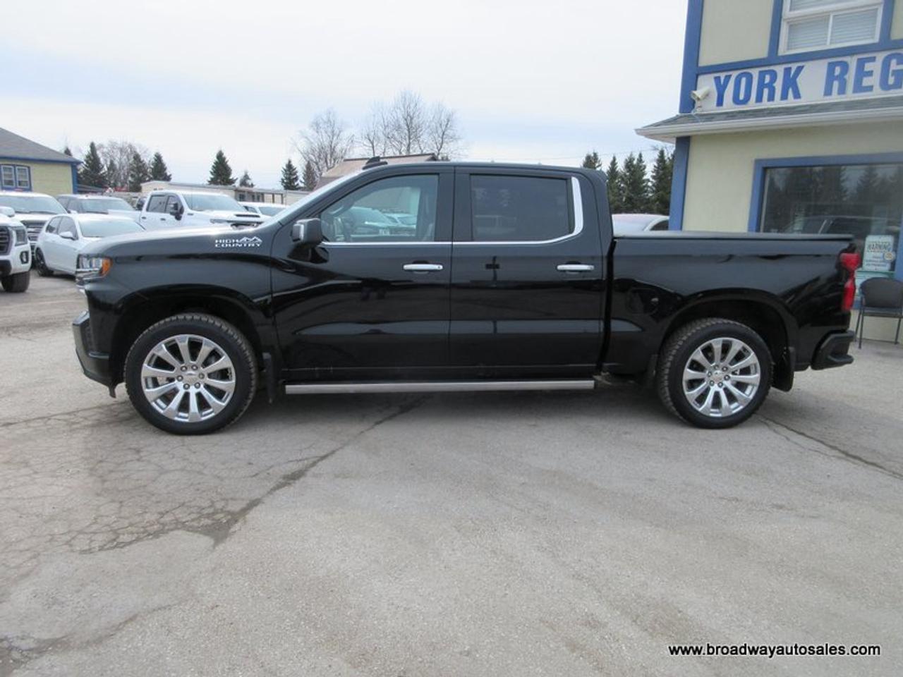 2022 Chevrolet Silverado 1500 LOADED HIGH-COUNTRY-EDITION 5 PASSENGER 6.2L - V8.. 4X4.. CREW-CAB.. SHORTY.. NAVIGATION.. LEATHER.. HEATED/AC SEATS.. SUNROOF.. BACK-UP CAMERA.. Photo