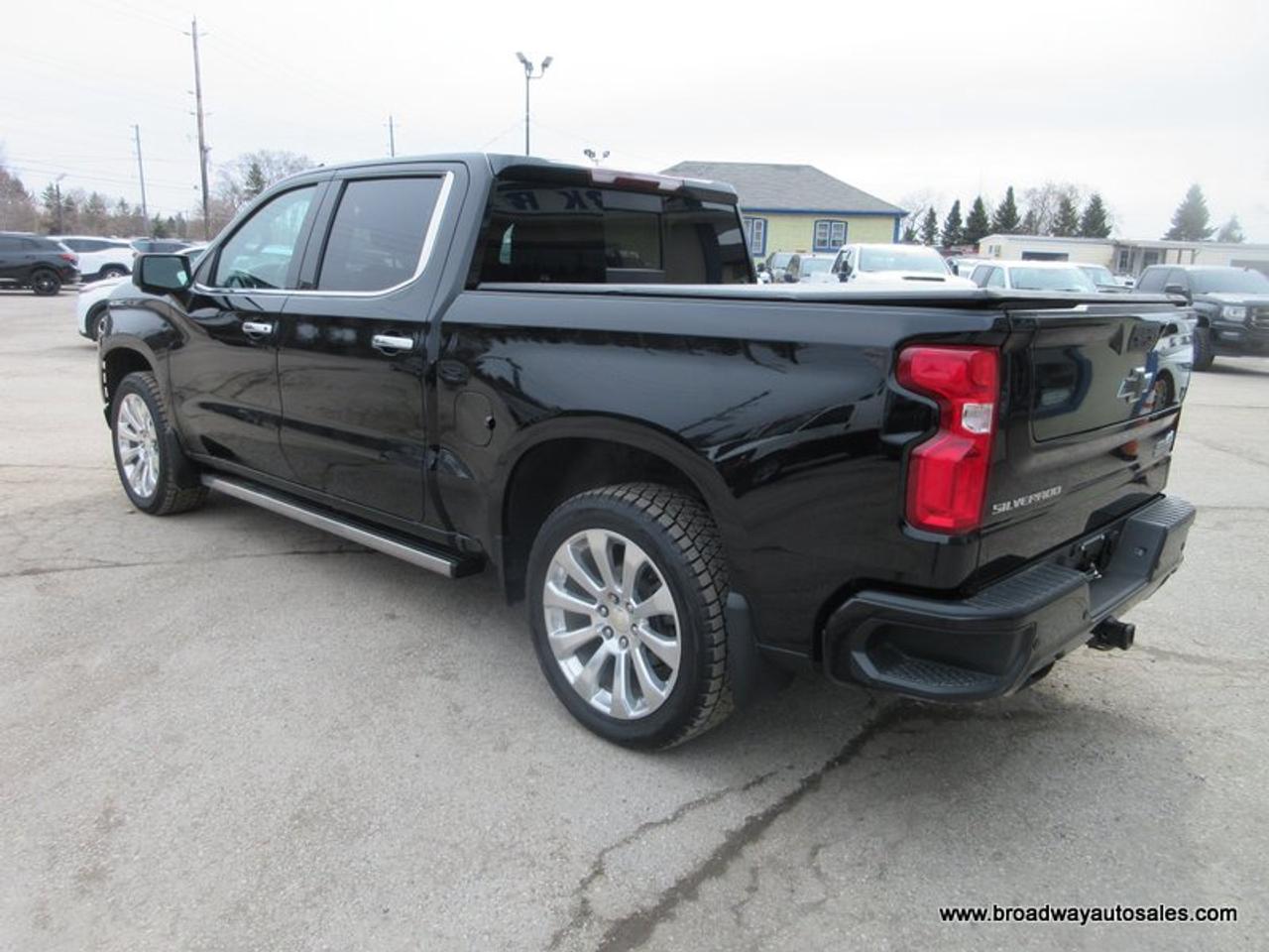 2022 Chevrolet Silverado 1500 LOADED HIGH-COUNTRY-EDITION 5 PASSENGER 6.2L - V8.. 4X4.. CREW-CAB.. SHORTY.. NAVIGATION.. LEATHER.. HEATED/AC SEATS.. SUNROOF.. BACK-UP CAMERA.. Photo
