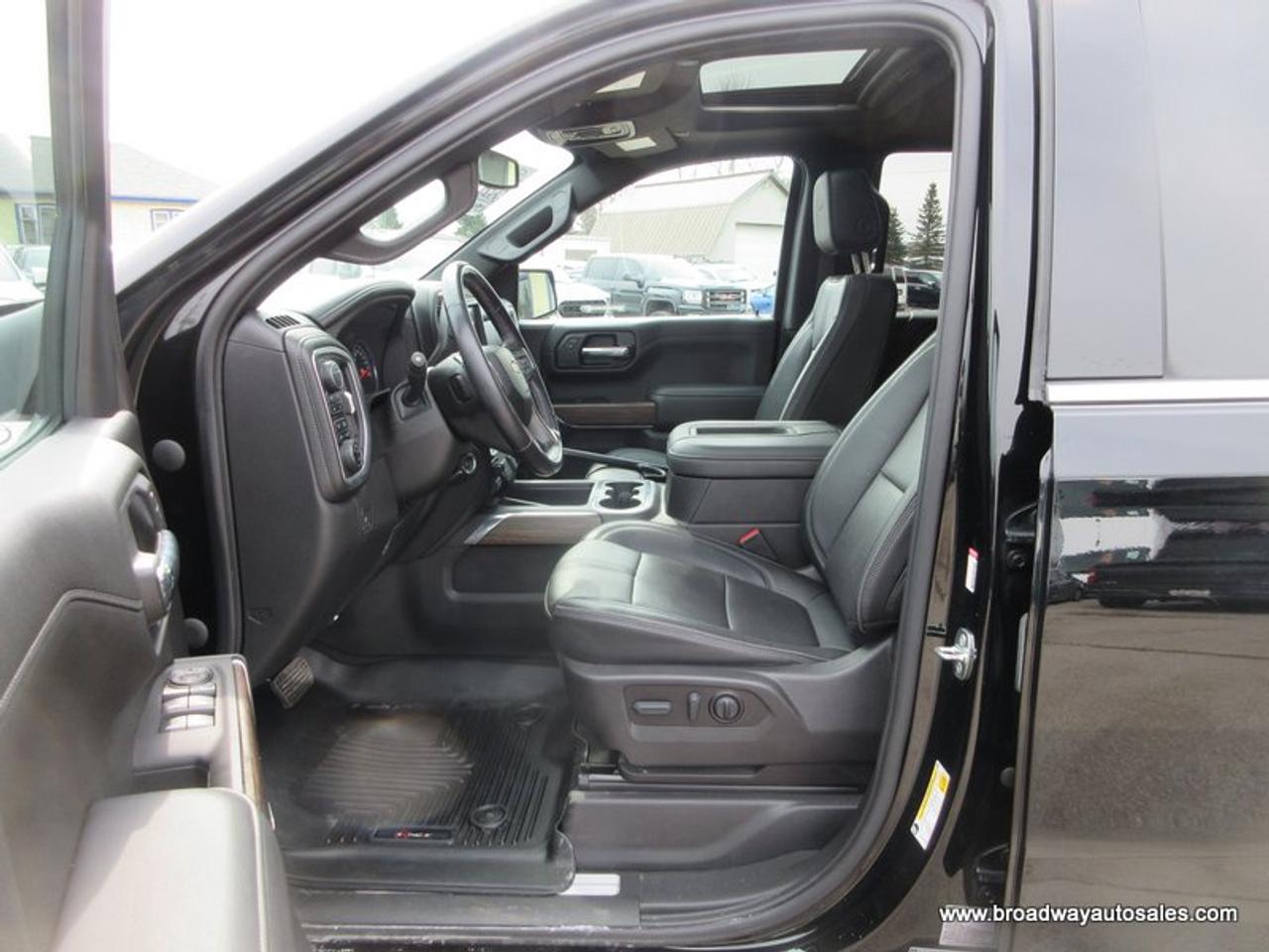 2022 Chevrolet Silverado 1500 LOADED HIGH-COUNTRY-EDITION 5 PASSENGER 6.2L - V8.. 4X4.. CREW-CAB.. SHORTY.. NAVIGATION.. LEATHER.. HEATED/AC SEATS.. SUNROOF.. BACK-UP CAMERA.. Photo