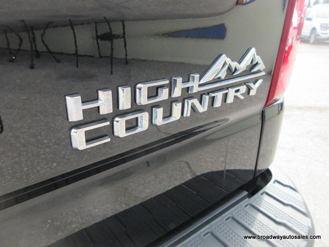 2022 Chevrolet Silverado 1500 LOADED HIGH-COUNTRY-EDITION 5 PASSENGER 6.2L - V8.. 4X4.. CREW-CAB.. SHORTY.. NAVIGATION.. LEATHER.. HEATED/AC SEATS.. SUNROOF.. BACK-UP CAMERA.. Photo