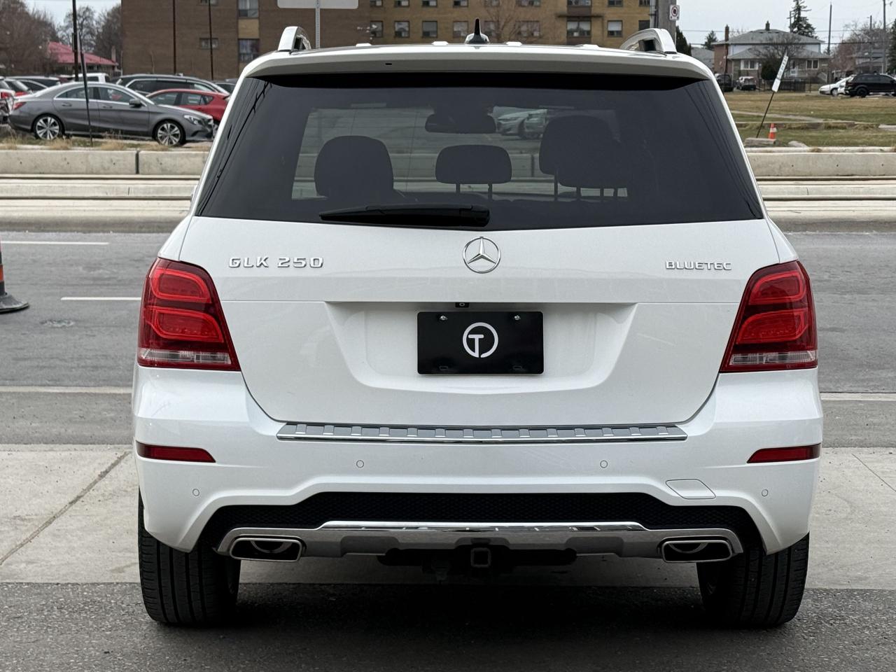 2015 Mercedes-Benz GLK-Class //AMG SPORT | PANO | NAVI | LOADED - Photo #12
