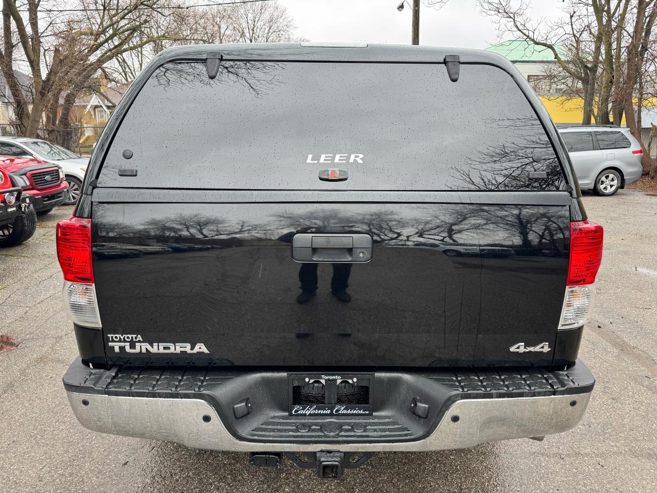 2012 Toyota Tundra TRD 5.7L! - 4X4 - Photo #4