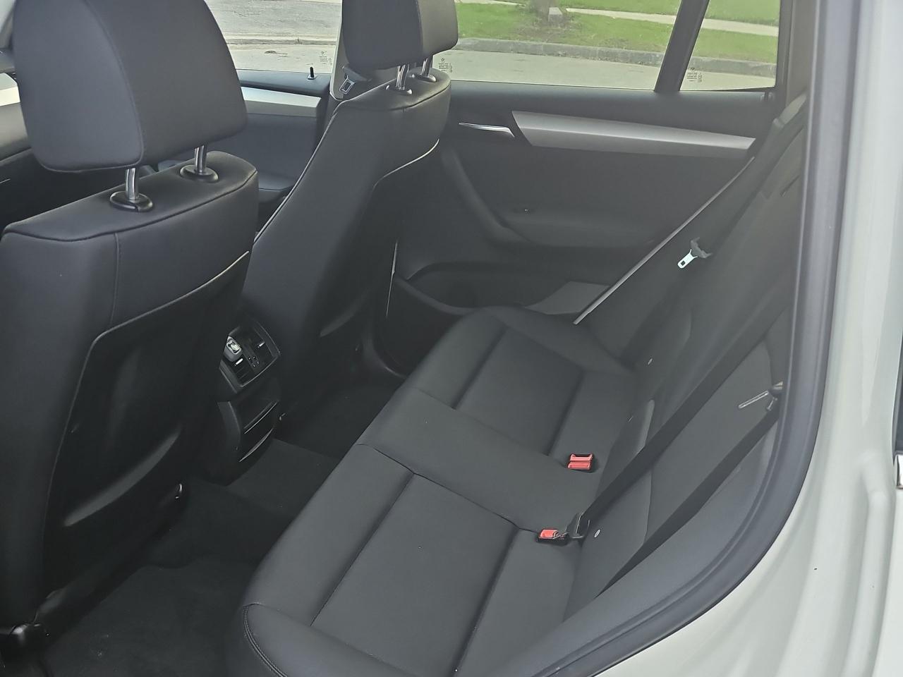 2013 BMW X3 28i - Photo #11