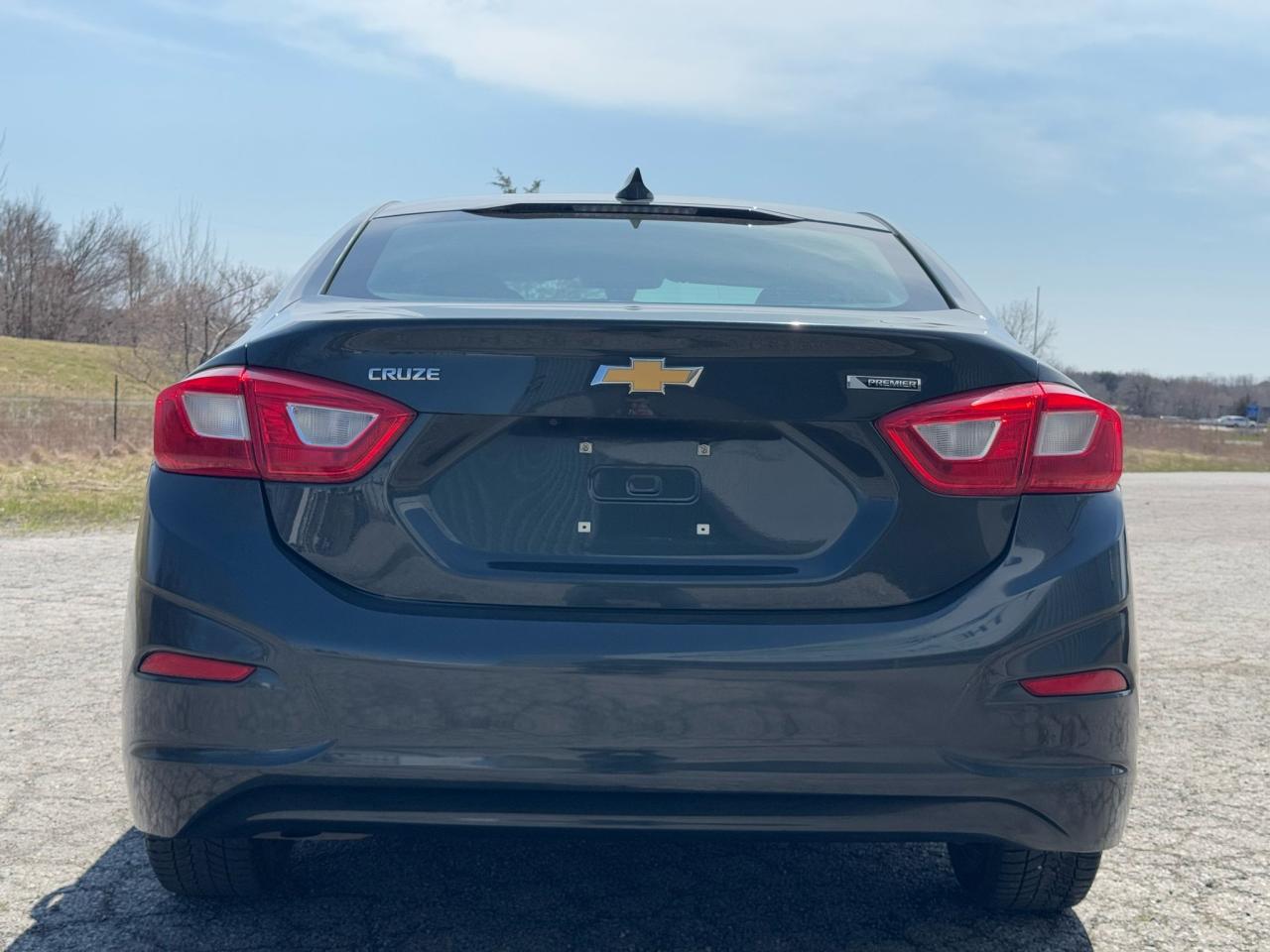 2017 Chevrolet Cruze PREMIER | LEATHER | BACKUP CAMERA | HTD SEATS | Photo23