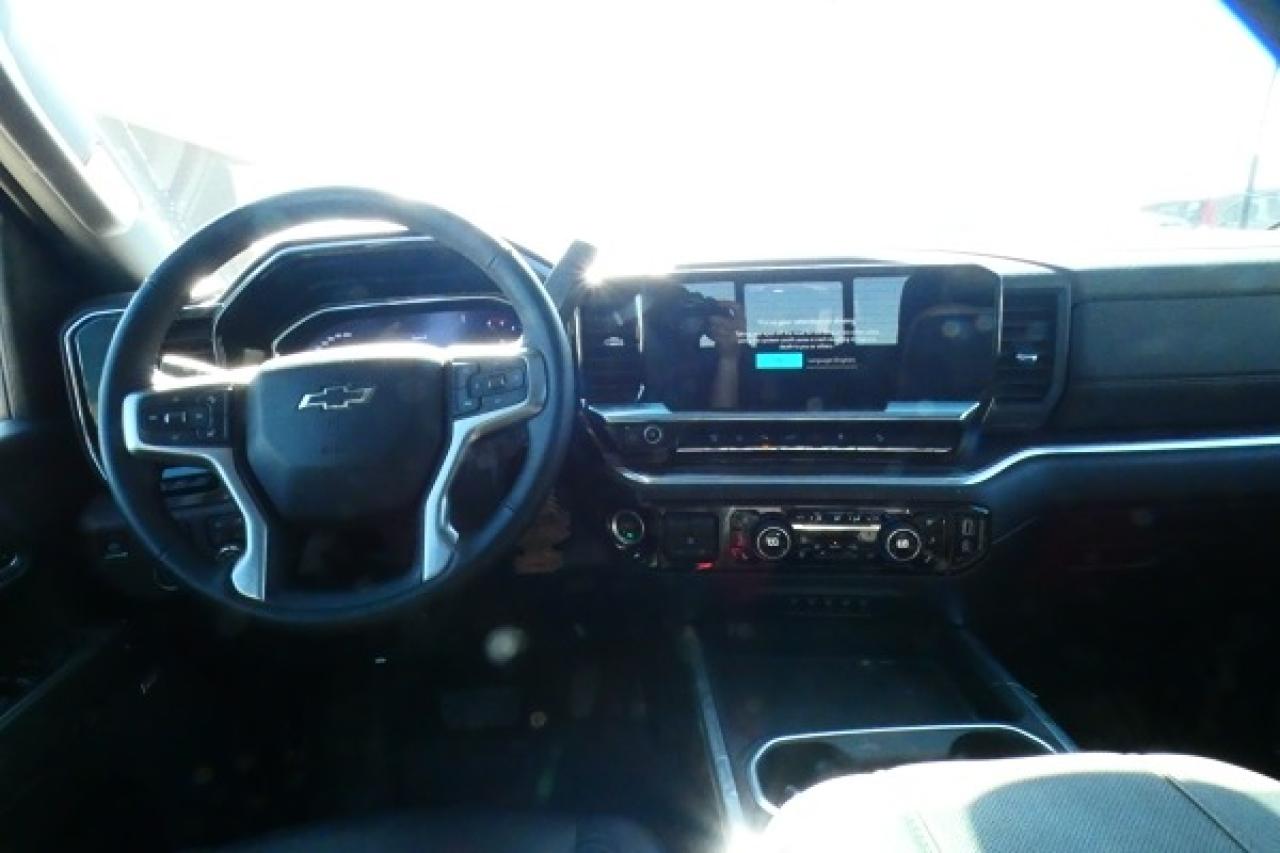 2024 Chevrolet Silverado 2500 LTZ DURA DSL Crew w/H&C L, S/R, NAV, BUC, PRB, HUD - Photo #11
