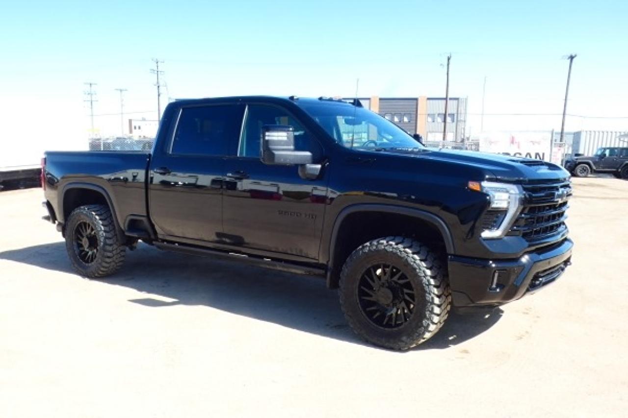 2024 Chevrolet Silverado 2500 LTZ DURA DSL Crew w/H&C L, S/R, NAV, BUC, PRB, HUD - Photo #4