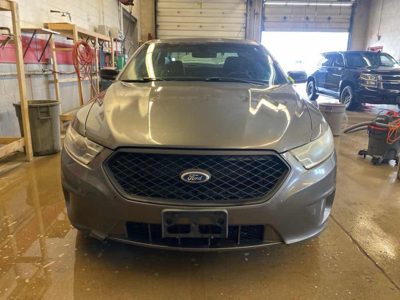 2015 Ford Taurus Police Inte - Photo #2